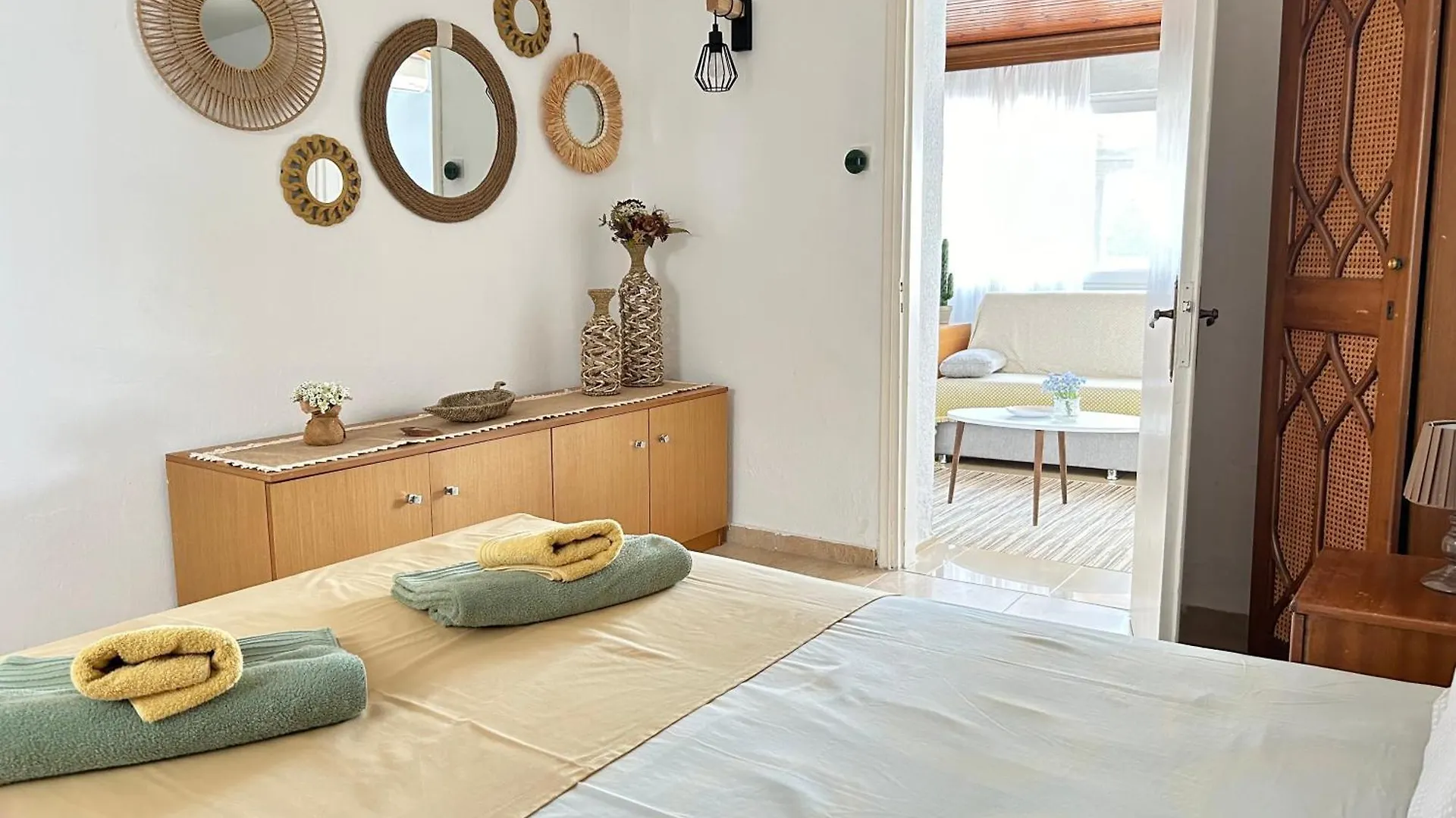Evangeo Seaside Apartment Epanomi