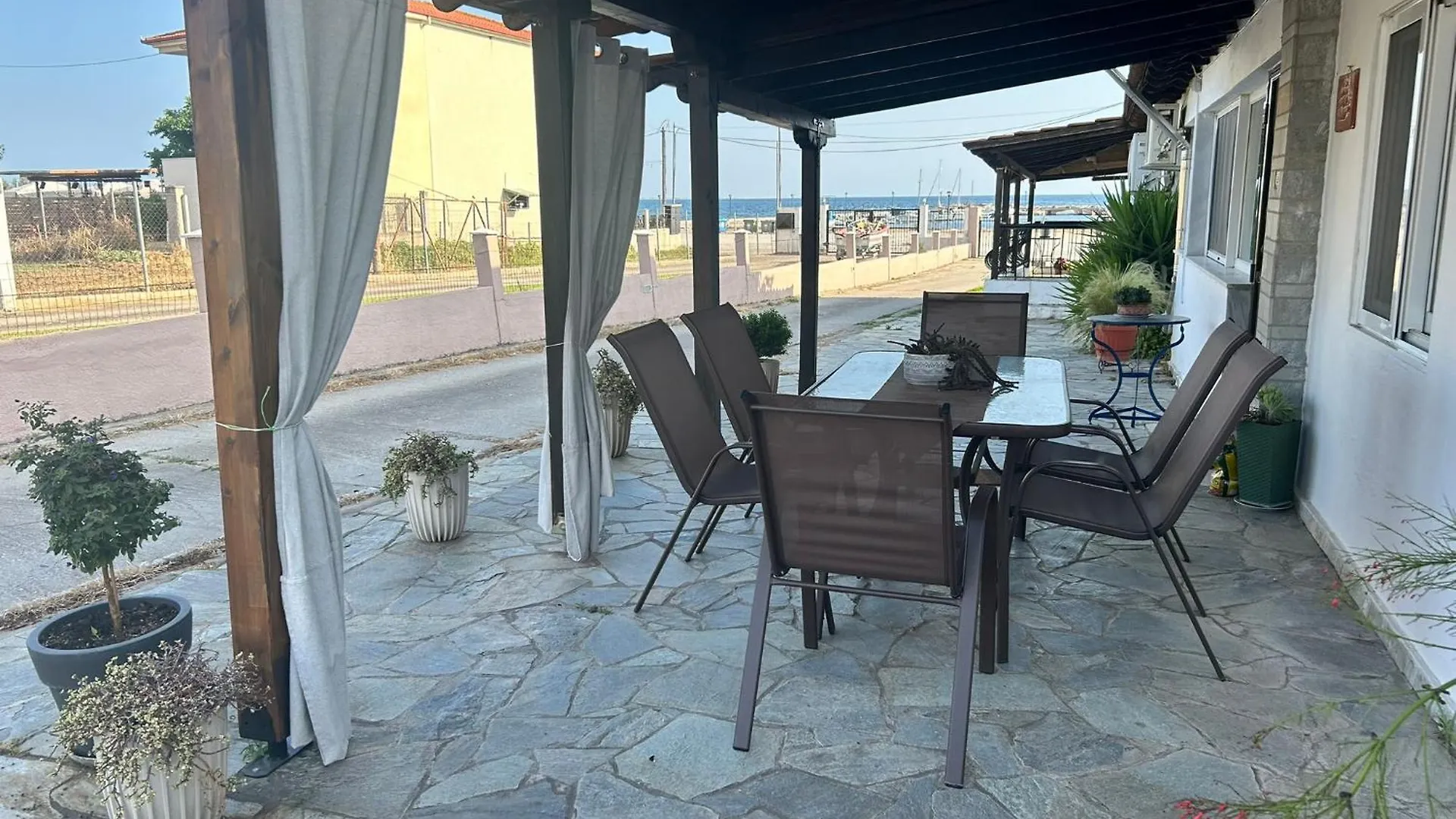 Evangeo Seaside Apartment Epanomi
